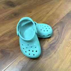Crocs Authentic Classic Clog Shoes  for Boy Girl Toddler Kid Size C6 USED CONDITION