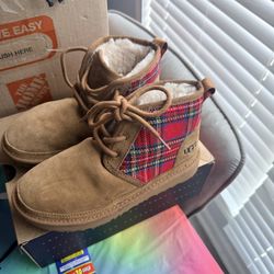 UGGS 3Y