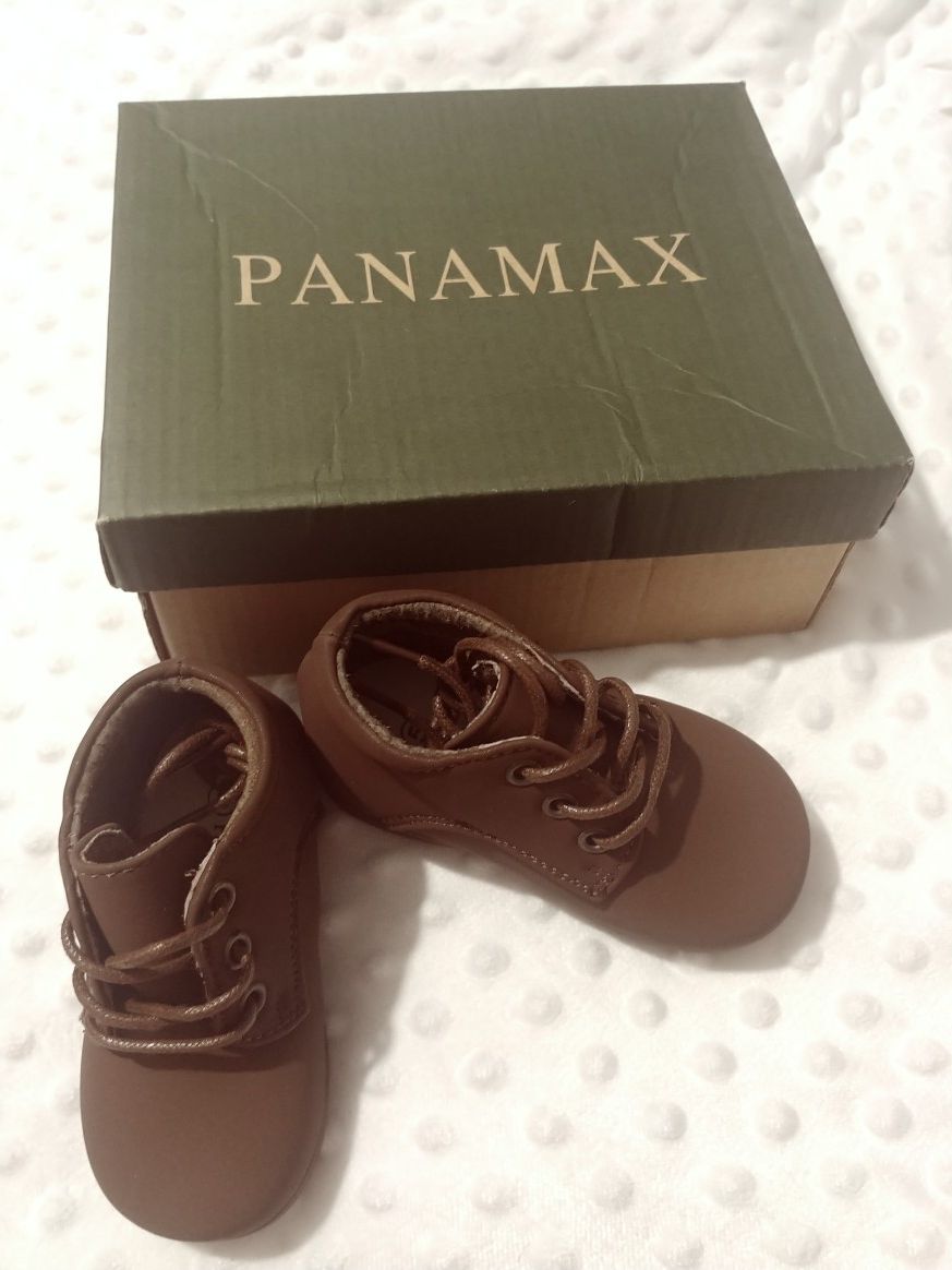 Baby boy shoes sz. 5
