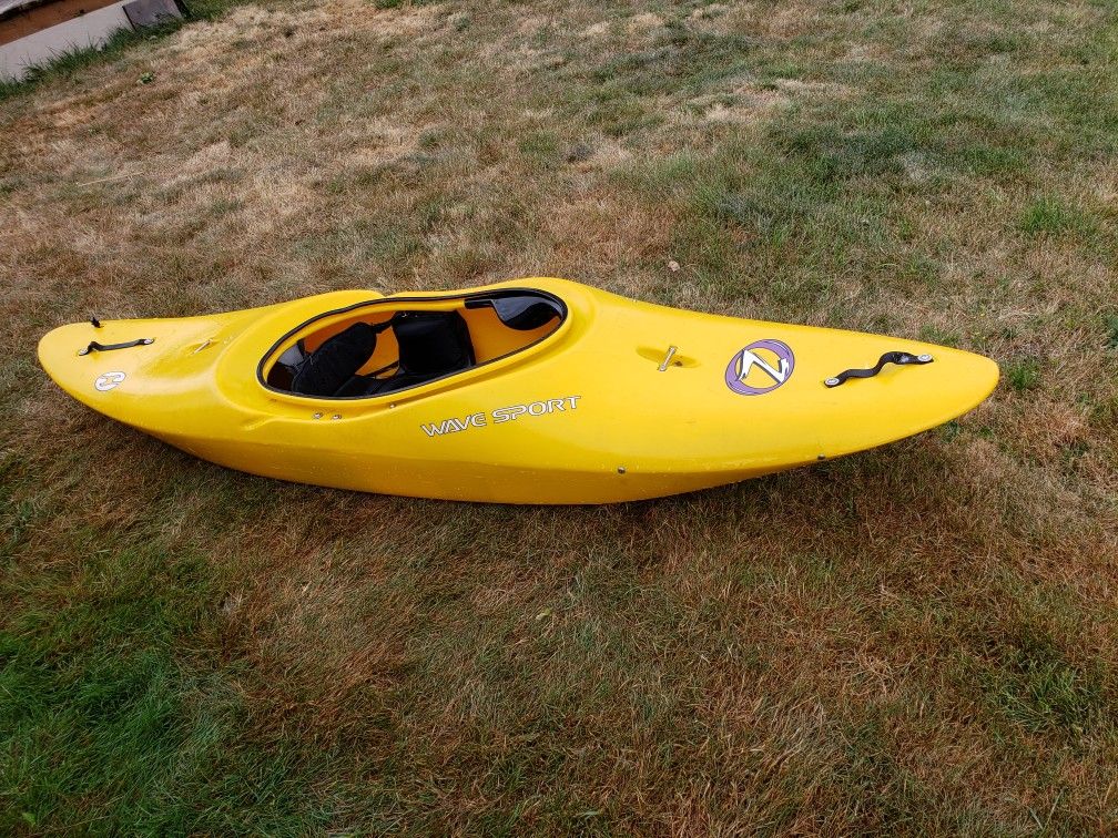 Wave Sport Kayak