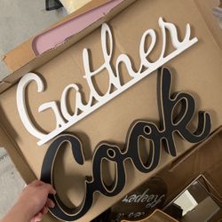 Accent Decor 