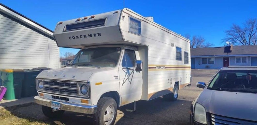 Coachman Camper 1975
