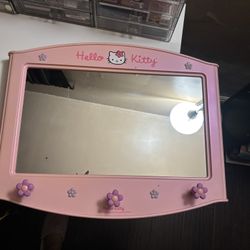Hello Kitty Mirror 