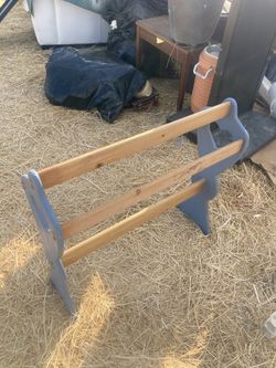 Antique Quilt Blanket Stand Shelf