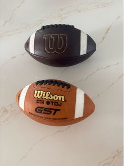 2 GST footballs