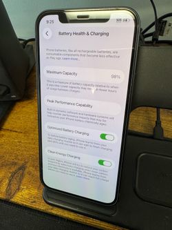 iPhone 12 64GB Black – Unlocked – 98% Battery Health