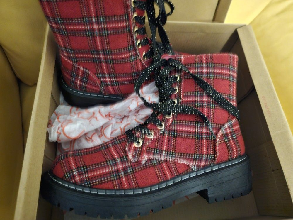 Red Gold Boots Size 8