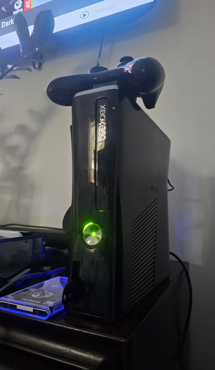 R.G.H 3 XBOX 360 SLIM 250 GB