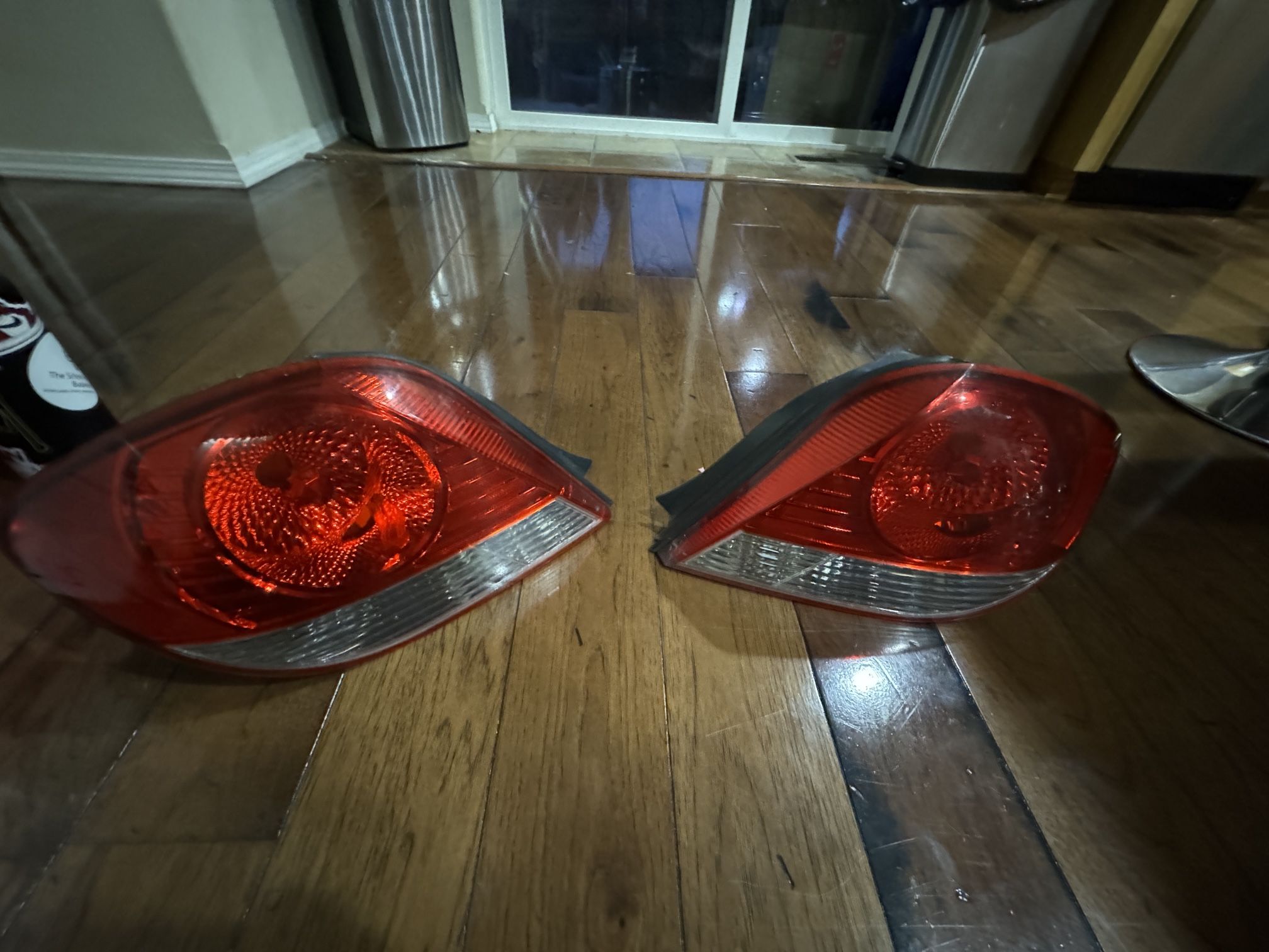 Hyundai Tiburon OEM Tail Lights