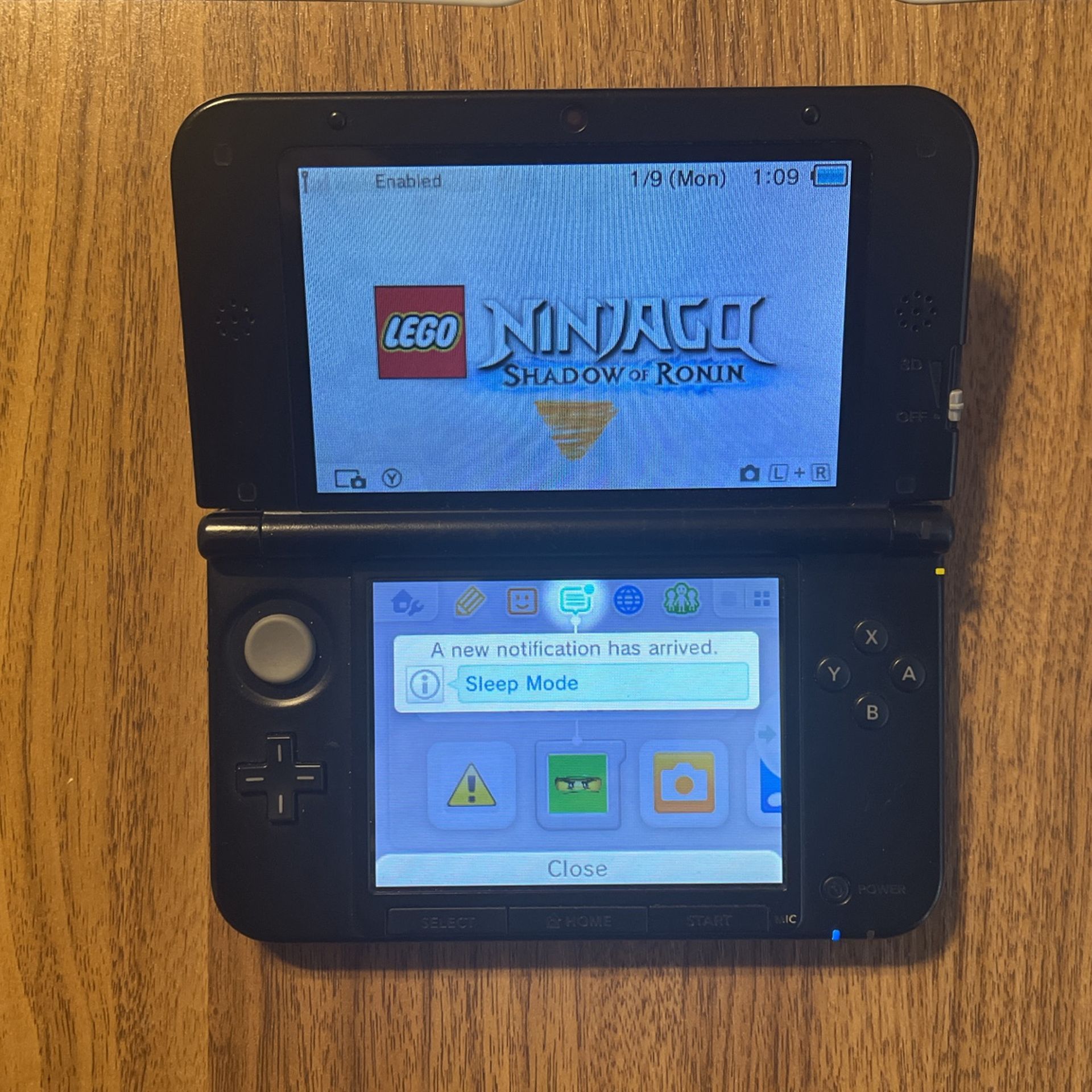 Nintendo 3DS XL