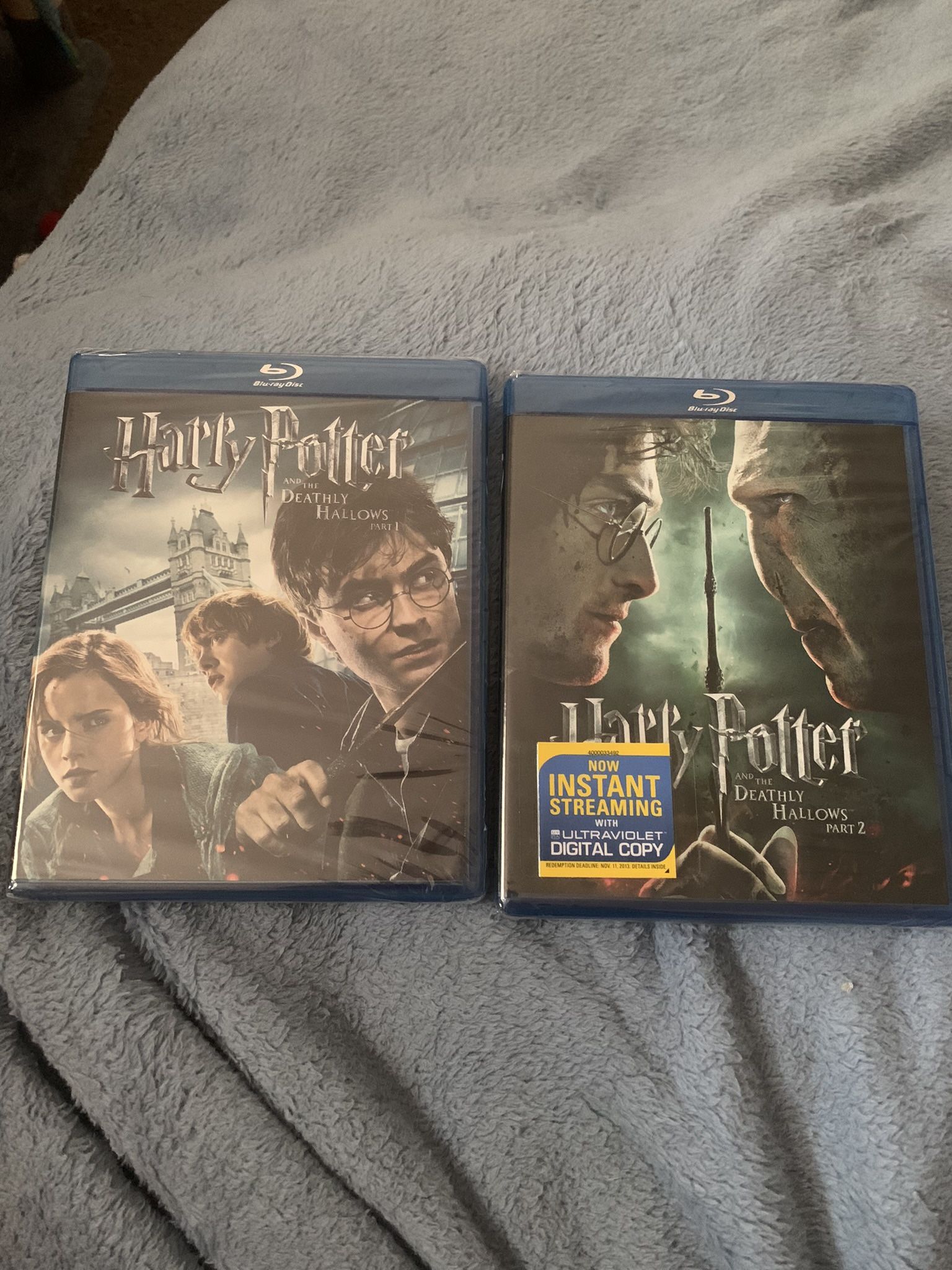 Harry Potter & The Deathly Hallows Part 1 & 2 Blu-Ray