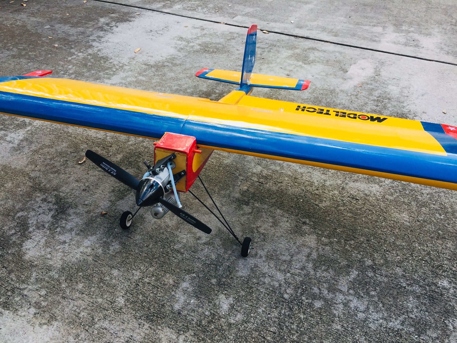 Model Tech “Magic” Fun Fly RC Airplane