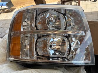 Silverado headlight 08-13