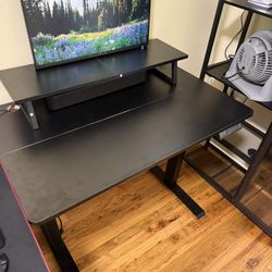 Sit/Standing Desk