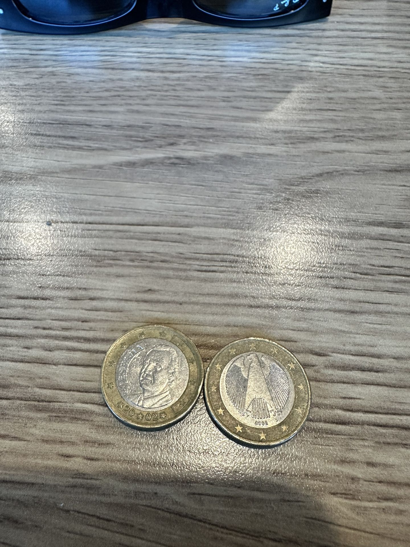 £2