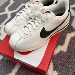 Nike Cortez/ Sail Gorge green / M9.5 W11