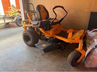 ZERO TURN CUB CADET