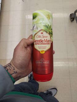 Old Spice Gentle Man's Super Hydration Body Wash