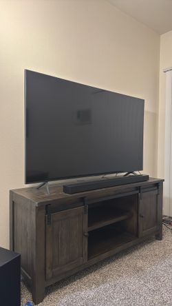 Samsung 4K UHD 65” TV