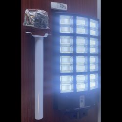 1000 Watt Solar Street Light With Mounting Post