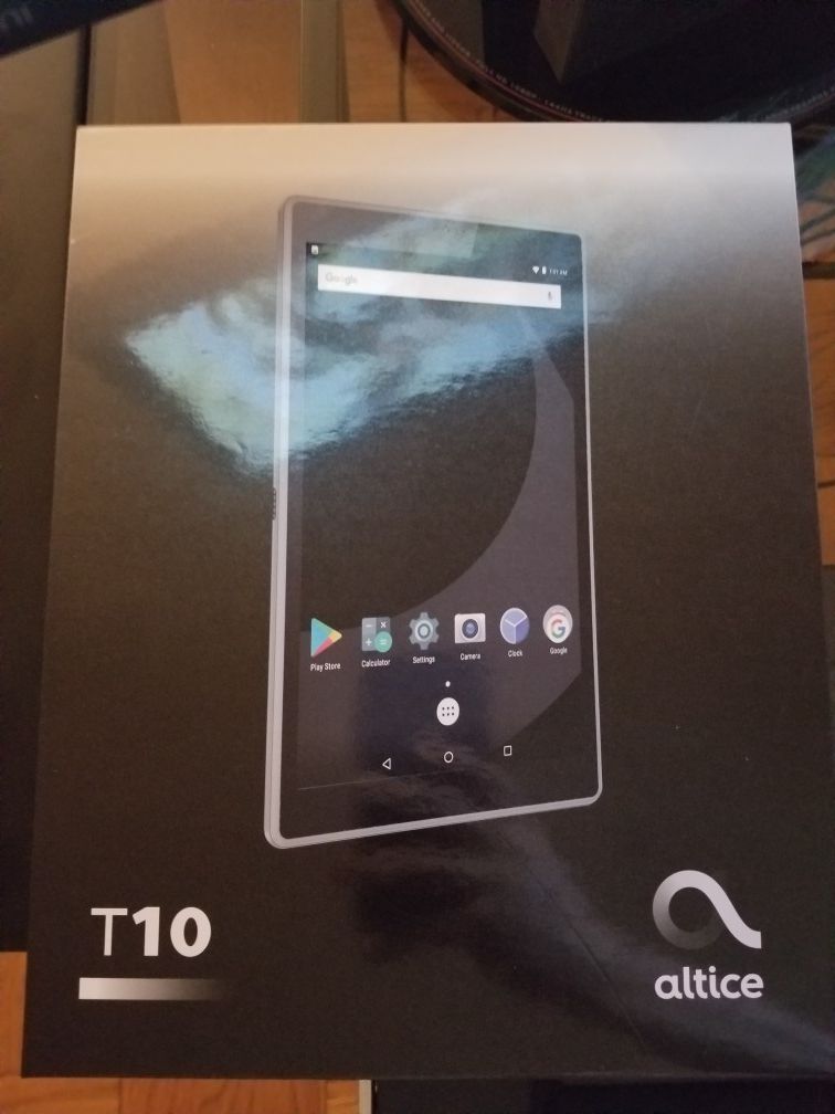 Altice T10 Tablet (10.1 inches)