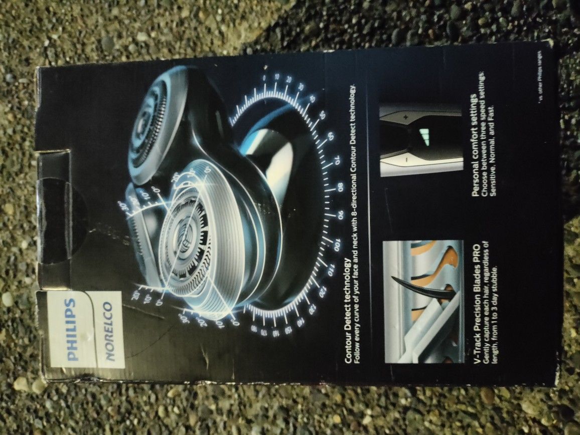 Norelco Shaver 9300