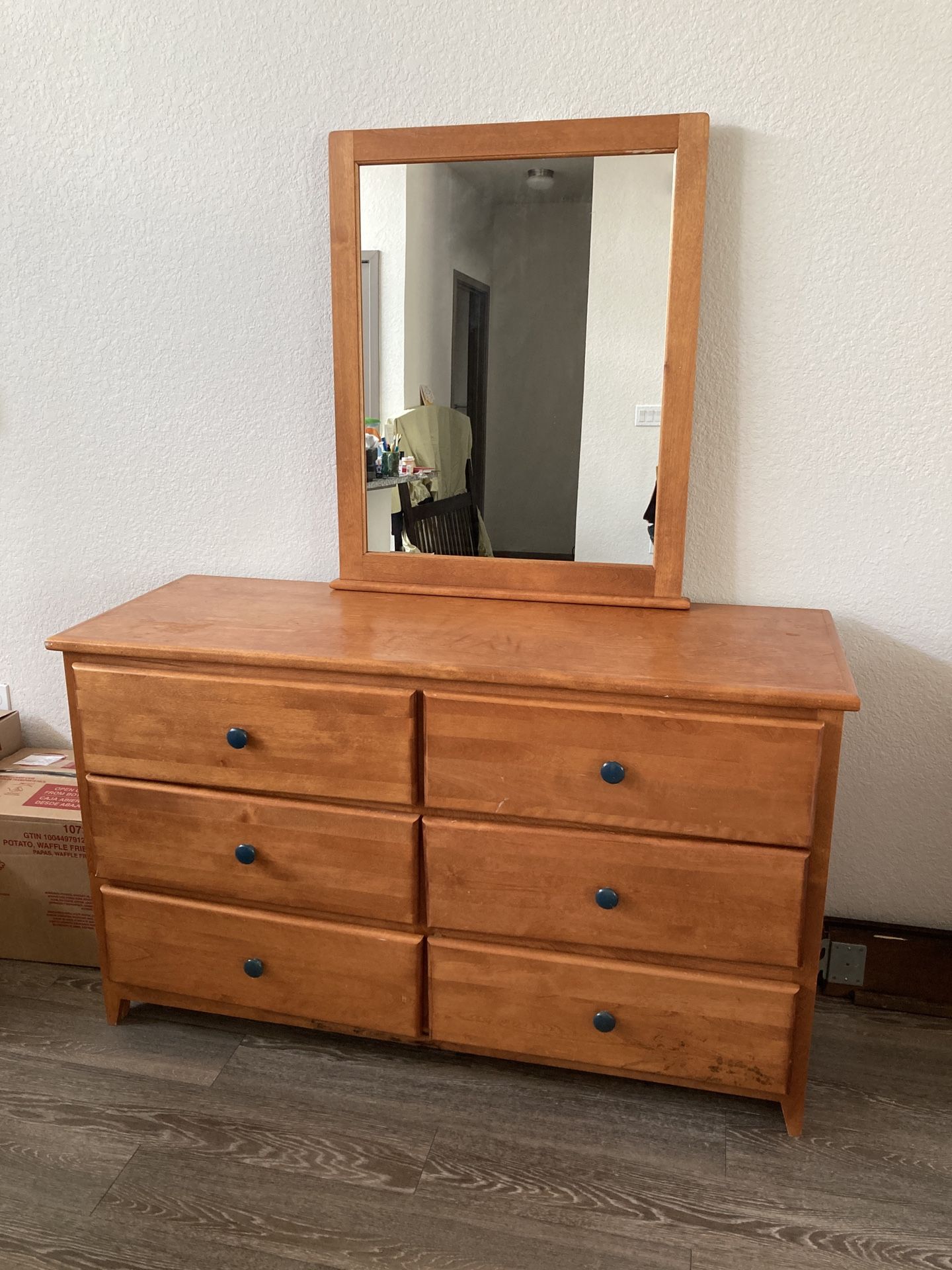 Birch Wood Dresser with Mirror