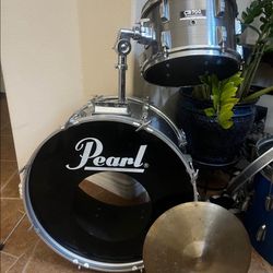 Cb 700 Bass Drum, Rack Tom And Cymbal 