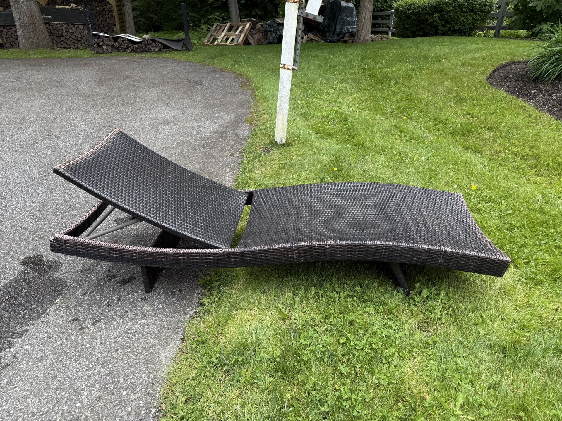 5 - Brown Wicker Chaise Lounge Outdoor Pool