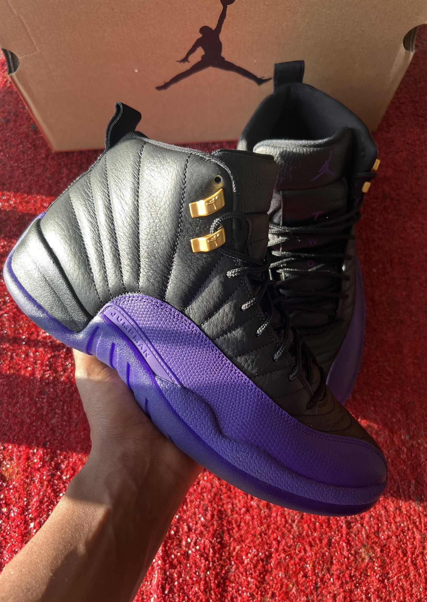 Jordan 12 “Field purple”