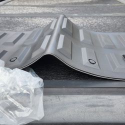 Tailgate  Pad For 2023 To 24 Colorado  Or Canyon 