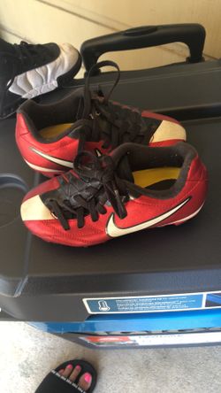 Outdoor soccer shoes Nike