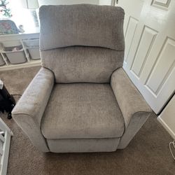Recliner/rocking Chair. Perfect Condition