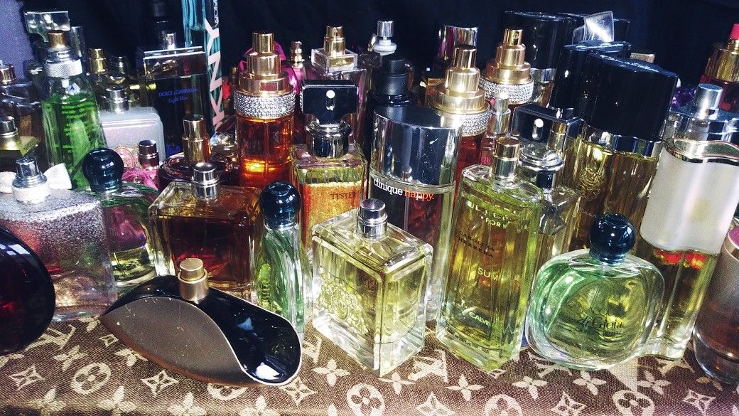 PERFUMES WOMEN VARIETY