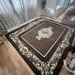 Carpet Size 94 X 121 Clean And On Good Condition 
