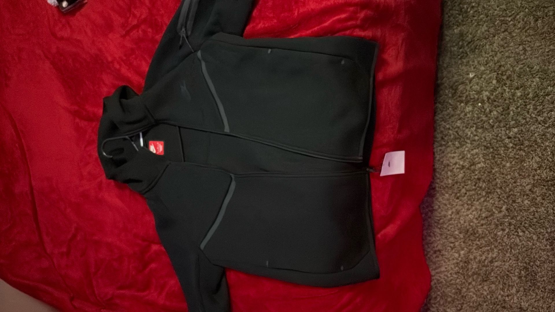 Black Nike tech sz M