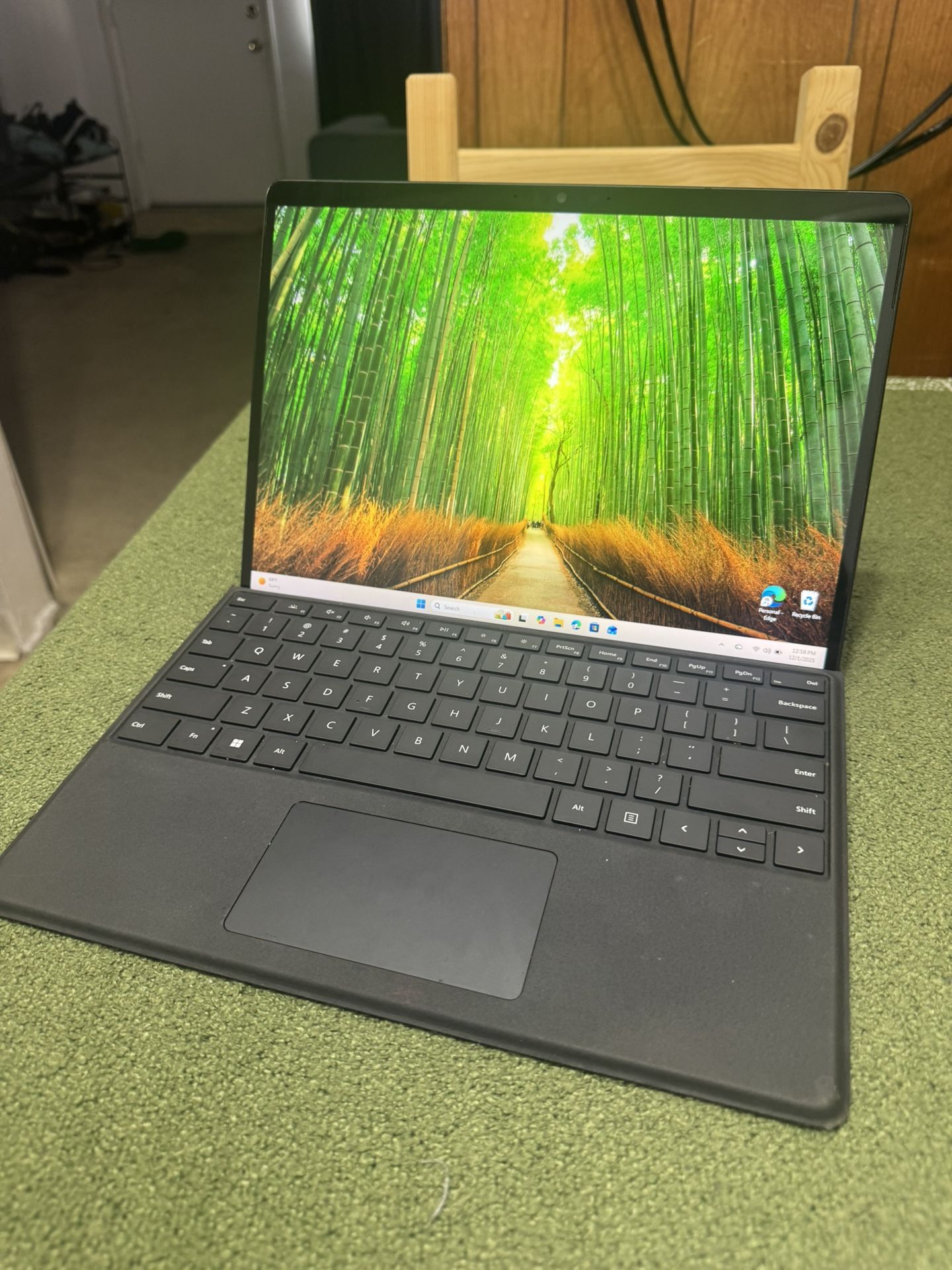 Used Microsoft Surface Pro 8, Pen, Charger
