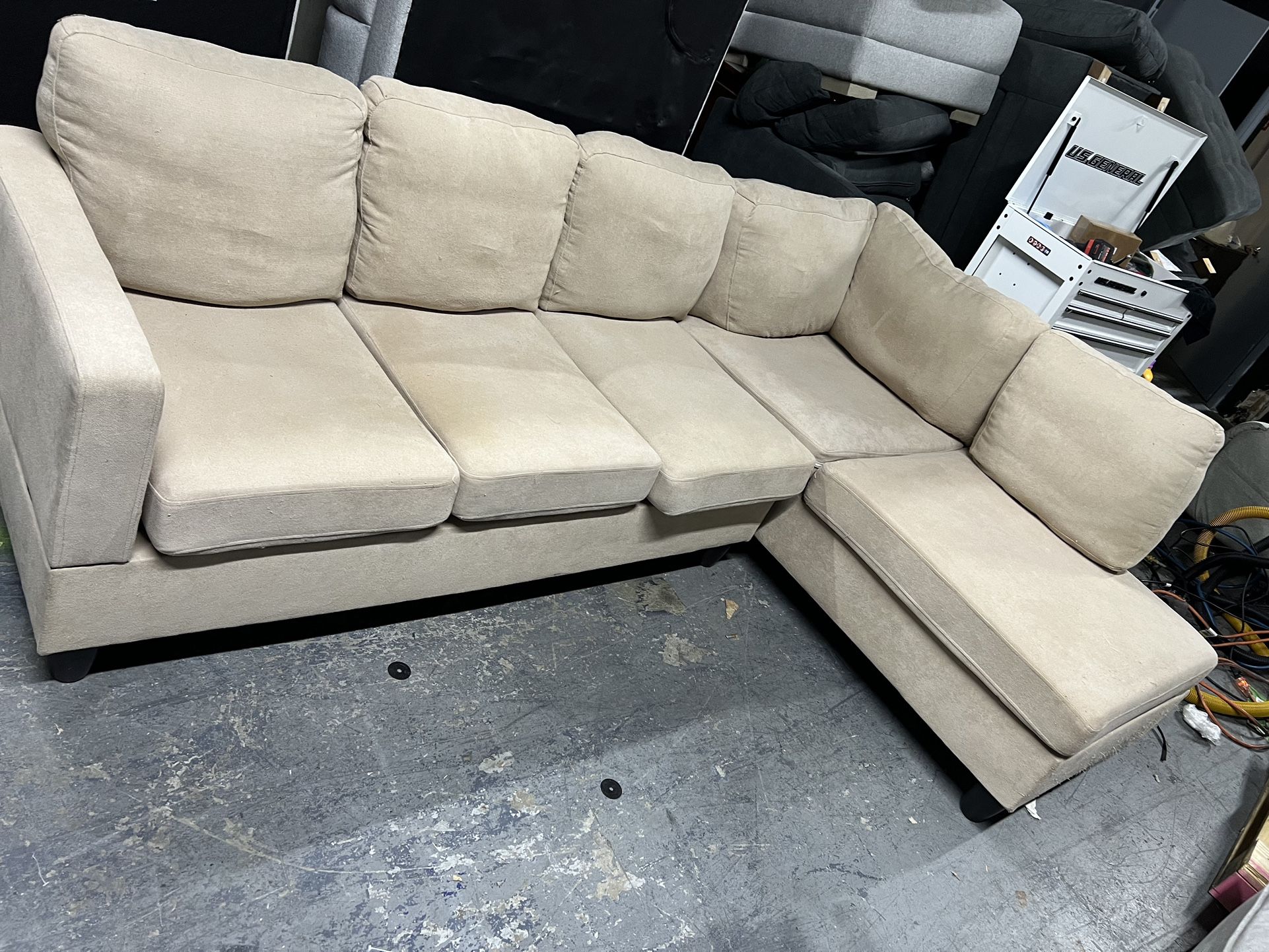 SECTIONAL COUCH SOFA