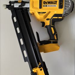 20V MAX XR Lithium-Ion Cordless Brushless 2-Speed 21° Plastic Collated Framing Nailer