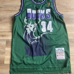 Mitchell And Ness 