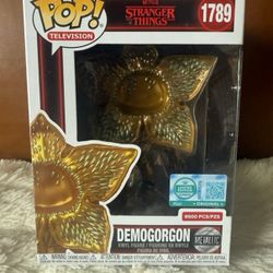 Funko Pop Stranger Things Gold Demogorgon Supreme Vinyl Figure LE 9500 Edition