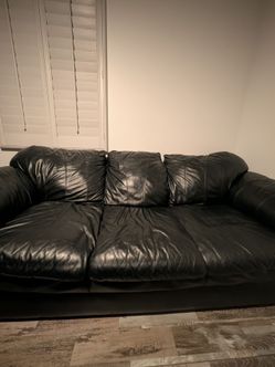 Black Leather Couches