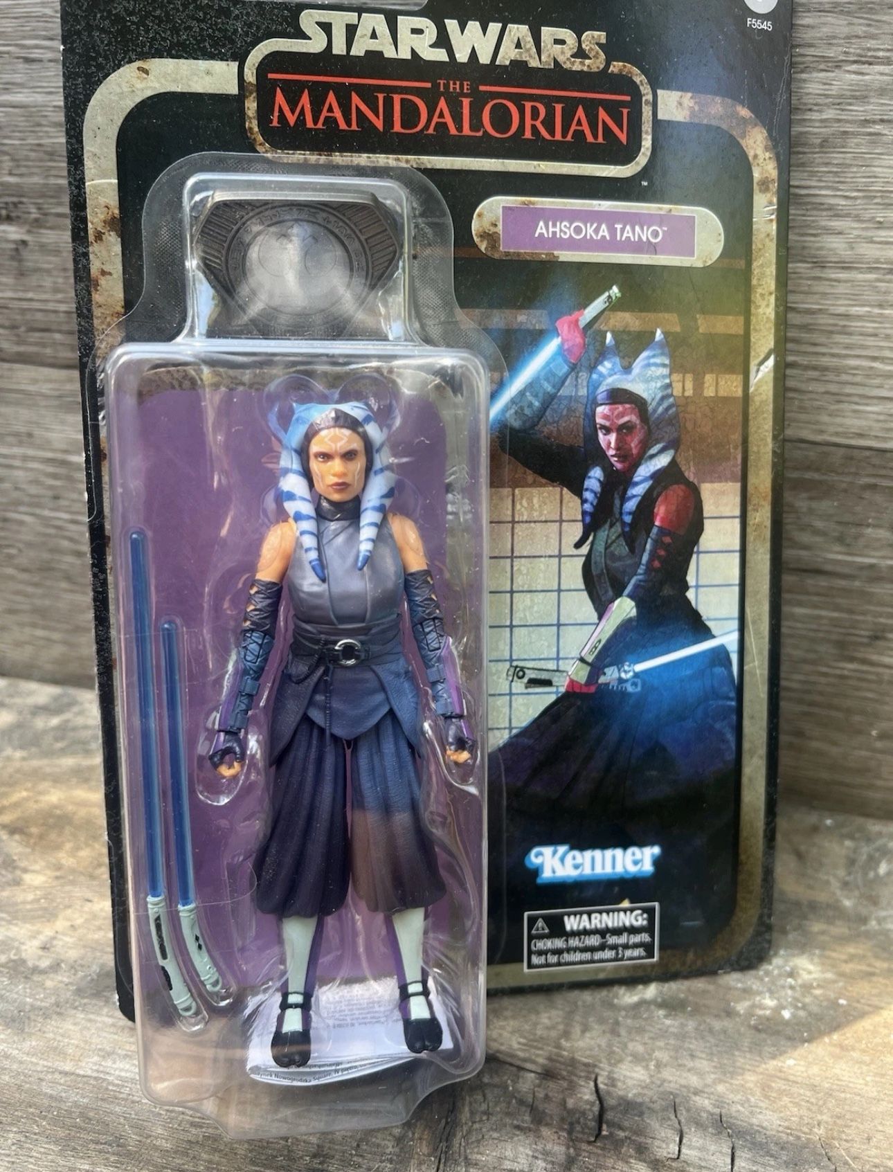 Star Wars The Vintage Collection Ahsoka Tano - Corvus, 3.75" Action Figure