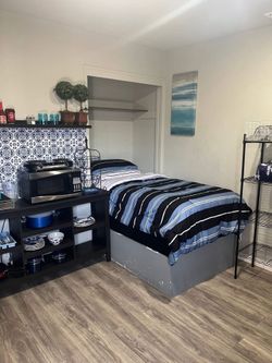 Move-In Ready Fully Furnished Studio Apartment – Private Entrance – All Utilities Included