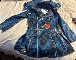 Descendants-Evie costume