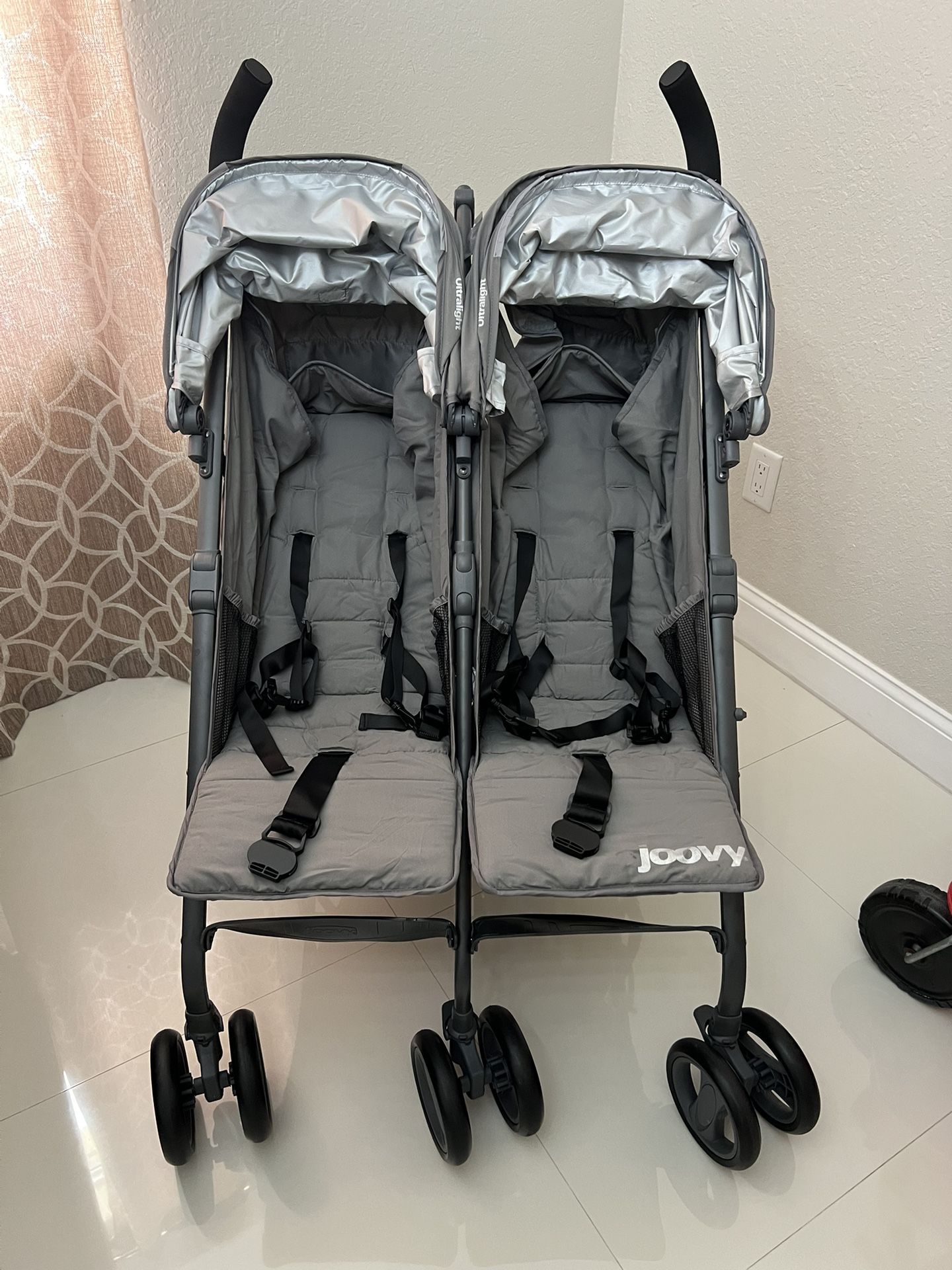 Joovy Twin Groove Ultralight Stroller 