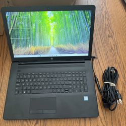 HP Laptop 17”/8GB RAM/256GB SSD/Windows 11