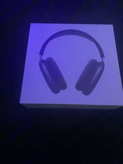 Apple Airpods Max Over Ear Headset - Space Gray