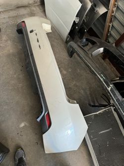 08-14 sti Hatch bumper