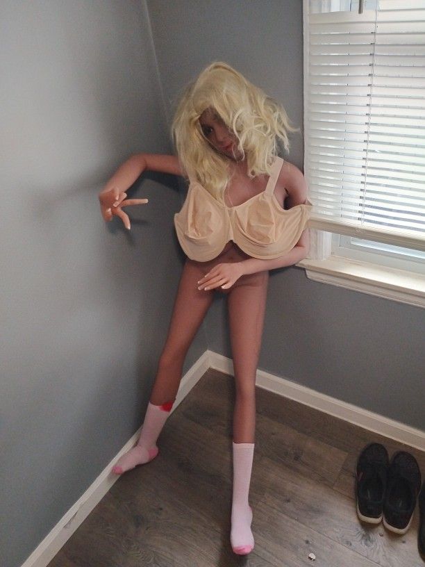 Pleasure Doll Like New Bought It A Couple Months Ago